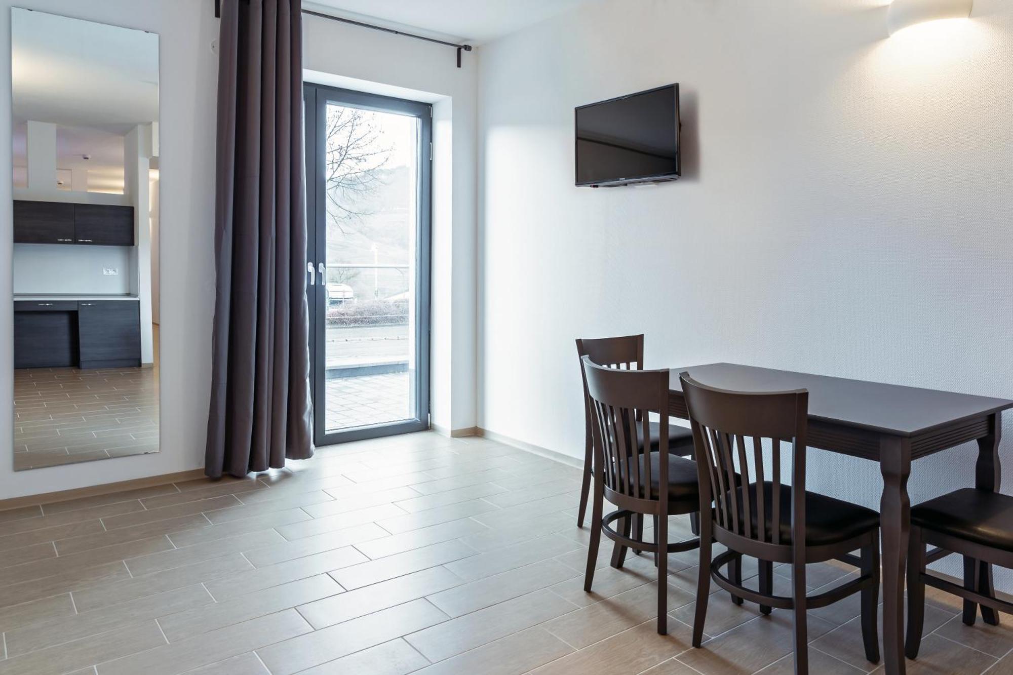 Augustus Hotel Bernkastel - Comfortable Budget Hotel 客房 照片